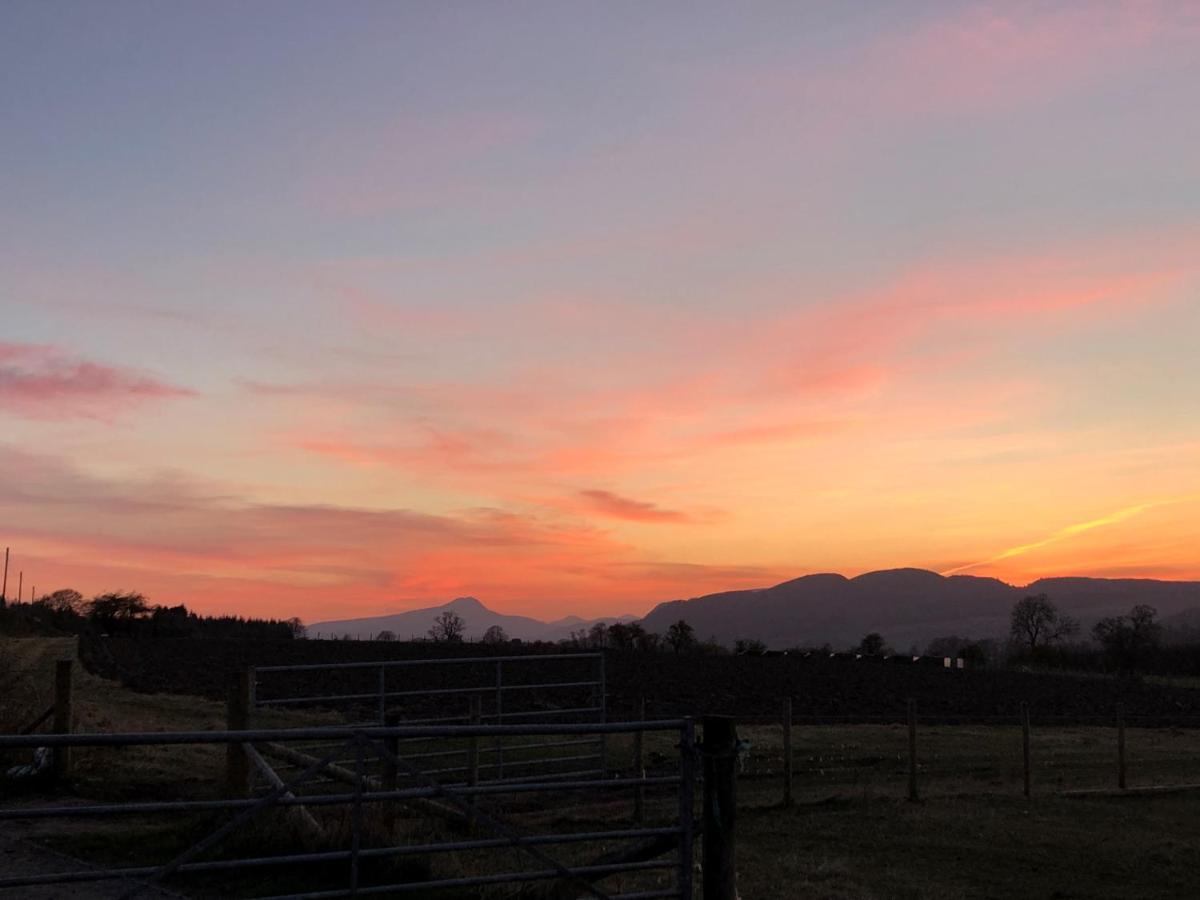 Trossachs Barn & - Boutique Port Of Menteith
